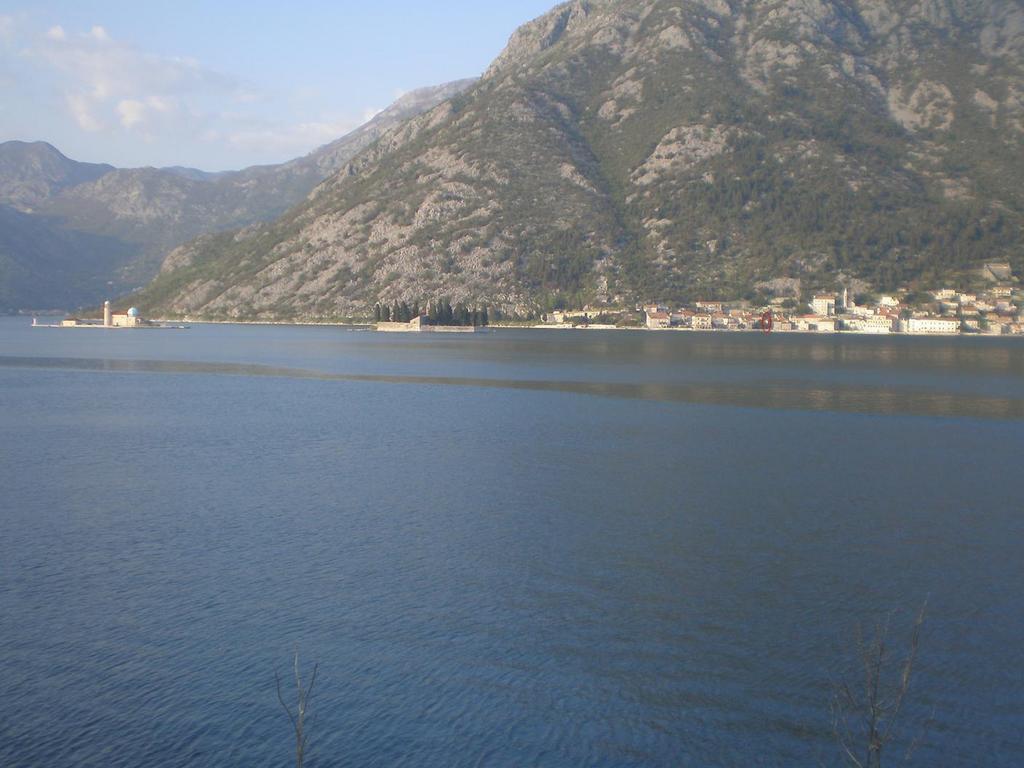 Holiday Home Stone House Perast Exterior photo